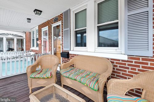 1717 13th St, Wilmington, DE 19806-4009