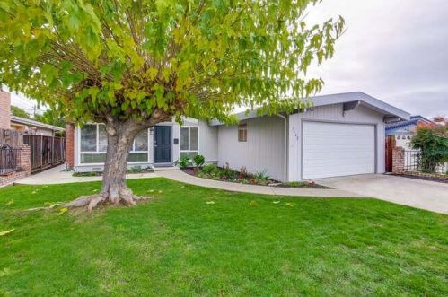 3440 Pepper Tree Ln, San Jose, CA 95127-1133