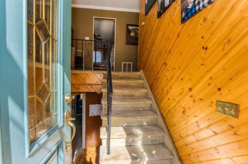 11 Bosko Dr, East Brunswick, NJ 08816-4540