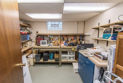 5030 20th St, Milwaukee WI 53233-2506 exterior