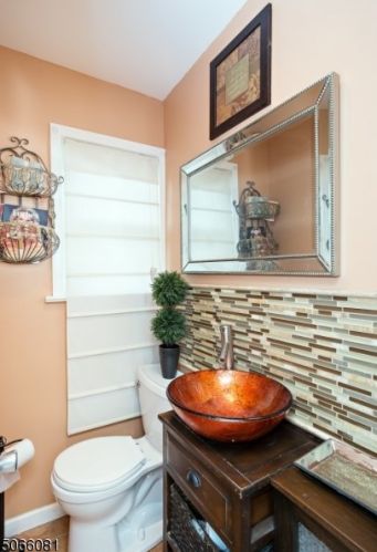 964 Maurice Ave, Rahway NJ  07065-2103 exterior