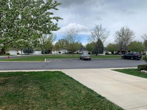 153 Hidden Hollow Cir, Orem, UT 84058-4402