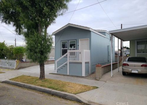 9023 Rose St, Bellflower, CA 90706-7416