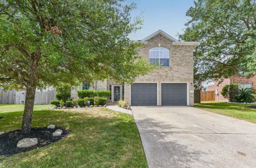 8706 Sailing Dr, Humble, TX 77346-2792