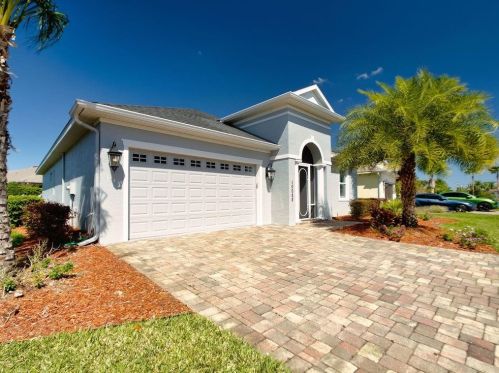 10088 Lake Miona Way, Oxford, FL 34484-3797