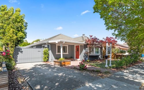 1147 St Francis St, Redwood City, CA 94061-2219