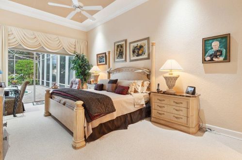 117 Victoria Bay Ct, West Palm Beach FL  33418-5764 exterior