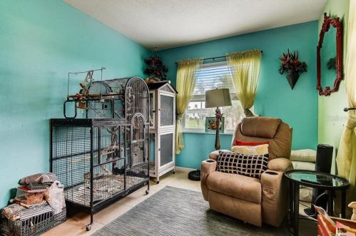 4046 Floramar Ter, New Port Richey FL 34652-3167 exterior