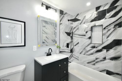 23 Grv St, Ridgefield Park NJ  07660-1442 exterior