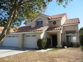 2352 Nugent St, Lancaster, CA 93535-1712