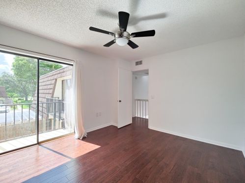 2502 25 Ln, West Palm Beach FL  33418-3572 exterior
