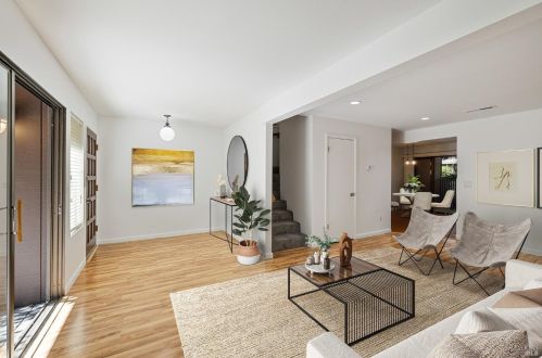 240 Los Alamos Rd, Santa Rosa, CA 95409-5627