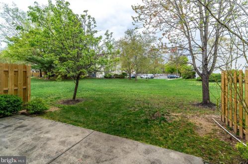 48 Drewes Ct, Lawrence Township NJ  08648-2634 exterior