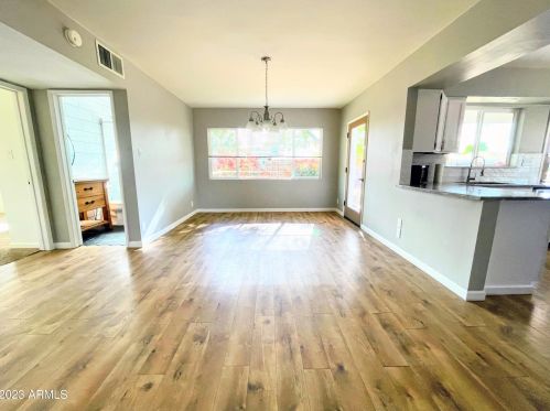 8061 Edgemont Ave, Scottsdale AZ  85257-1727 exterior