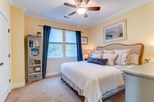 116 Slipper Shell Ct, Mount Pleasant SC  29464-6724 exterior