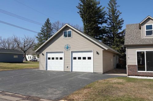 126 Blackhawk Ave, Stetsonville, WI 54480-9579