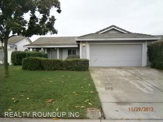 5640 Dutton Way, Sacramento CA  95823-7245 exterior