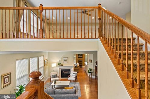5 Brighton Pl, Swedesboro NJ  08085-5060 exterior