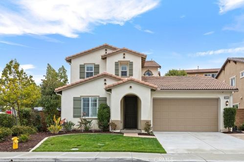 44260 Echelon Ct, Temecula, CA 92592-1393