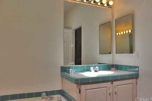 1045 Wendy Ave, Big Bear City CA  92314-9612 exterior