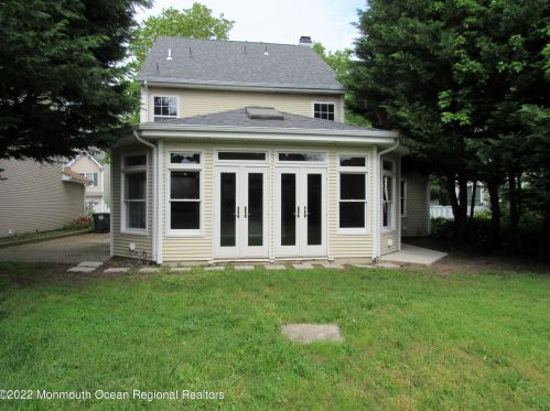 2078 Benjamin Cir, Belmar NJ 07719-9654 exterior