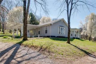 9630 Highway 25, Hartsville, TN 37074-3101