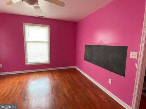 104 Broad Creek Rd, Laurel DE  19956-1124 exterior