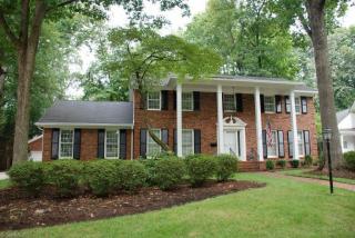 2815 Saint Regis Rd, Greensboro, NC 27408-4313