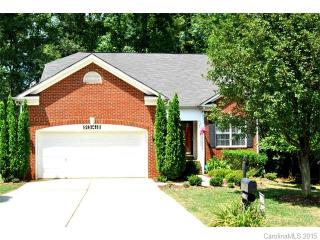 9348 Golden Pond Dr, Charlotte, NC 28269-1563