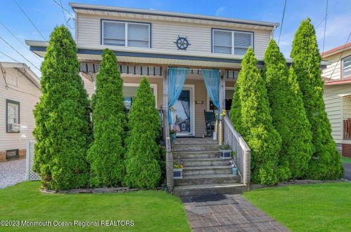 309 13th Ave, Belmar, NJ 07719-2429