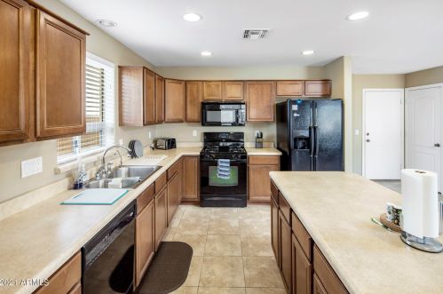 44810 Applegate Rd, Maricopa, AZ 85139-9167