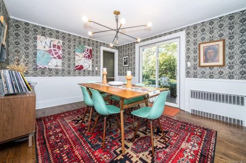 77 Kewanee Rd, New Rochelle NY  10804-1301 exterior