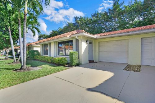 4590 Rosewood Tree Ct, Boynton Beach, FL 33436-1245