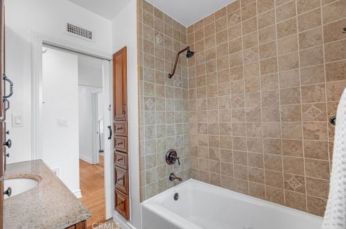 821 Woodcroft Ave, Glendora CA  91740-5447 exterior