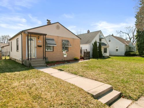 3610 Taylor Ave, Milwaukee, WI 53207-3441