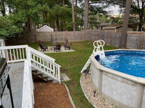 32 Damon Ave, Nashua NH  03064-1228 exterior