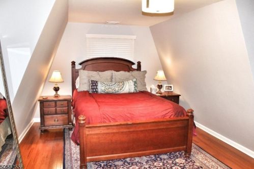 145 Pake St, Nutley NJ  07110-3023 exterior