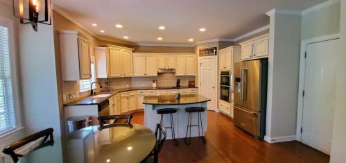 2979 Riverwood Dr, Mount Pleasant SC  29466-8165 exterior