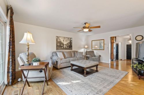 831 Mohican Way, Redwood City CA  94062-3416 exterior