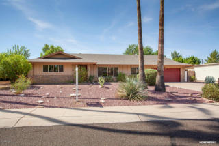 717 Harmont Dr, Phoenix, AZ 85020-3744