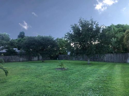 1105 Southport Ct, West Palm Beach, FL 33414-5528