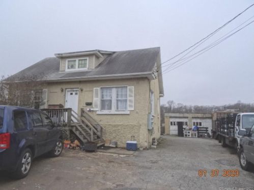 334 Ely Ave, Norwalk, CT 06854-4625