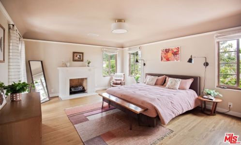 1114 Mountain St, Glendale CA  91207-1834 exterior