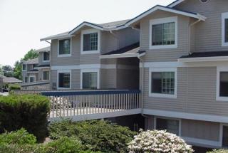 9902 Cranberry Ln, Silverdale WA  98383-7667 exterior