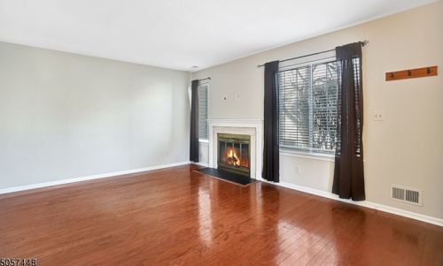 2 Brigade Ct, Bedminster, NJ 07921-1838