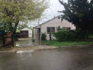693 Angelus St, Turlock CA  95380-5624 exterior
