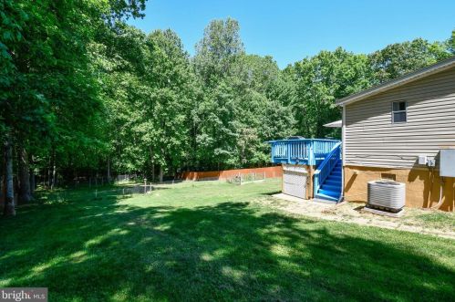 5906 Stanfield Rd, Spotsylvania VA  22551-2824 exterior