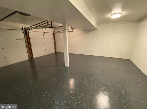 10624 Cavalcade St, Great Falls VA  22066-2427 exterior