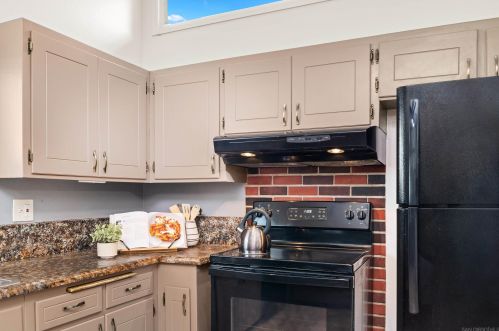 4551 Mount La Platta Pl, San Diego CA 92117-3045 exterior