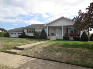 1118 4 1/2 St, Berwick, PA 18603-4004